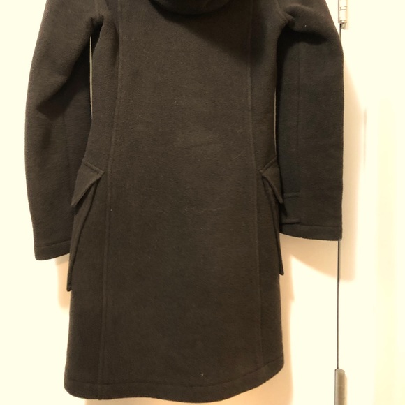 TNA (Aritzia) wool toggle coat size XXS - Picture 2 of 3